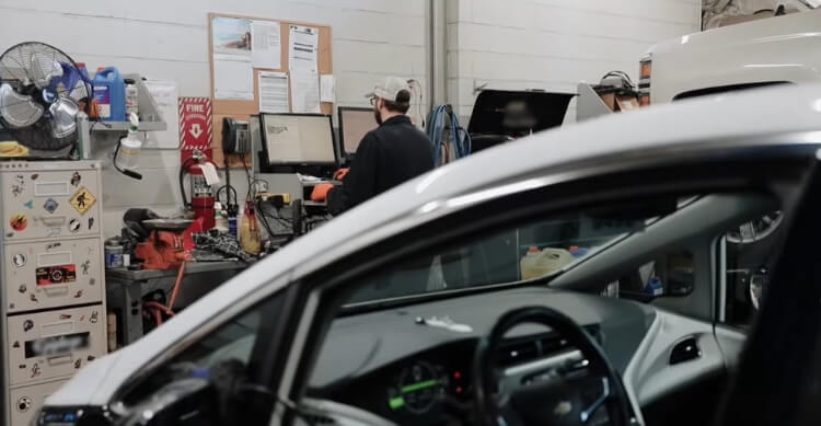 How to Identify if The Battery is Suited for Your EV Car