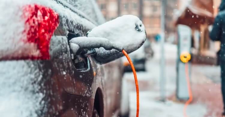 How to Charge an EV in Cold Weather